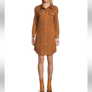 Reba Mesa Faux Suede Point Collar Long Sleeve
Shirttail Hem Shirt Dress/jacket